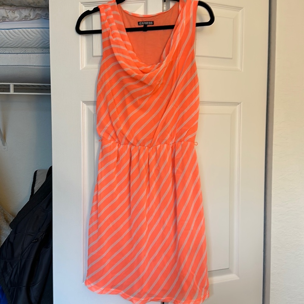 Barely used Express sleeveless summer dress. Small